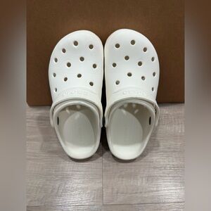 VGUC Crocs Classic Clogs in White Size 7W/5M